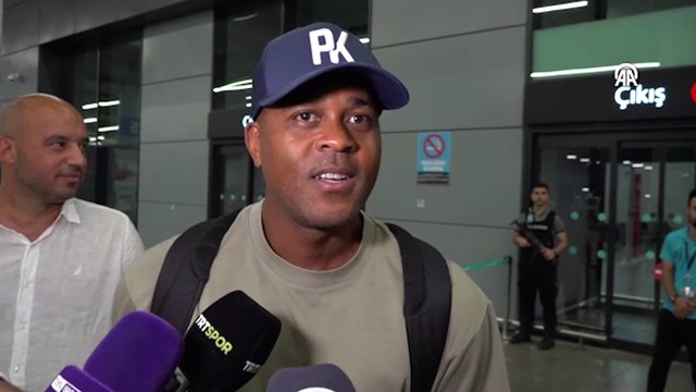 Hollandalı Teknik Direktör Patrick Kluivert, Adana Demirspor için İstanbul'a geldi