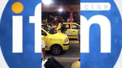 Pelea de taxistas