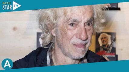 "Piscine et terrain de pétanque" : Louis Bertignac épanoui dans sa superbe maison près de Fontainebl