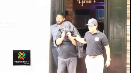 tn7-dos-policias-detenidos-en-puntarenas-300623