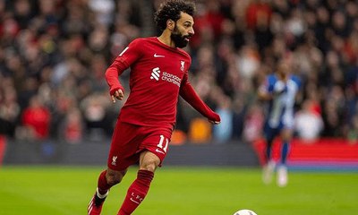صلاح يحسم موقفه من الانتقال للدوري السعودي