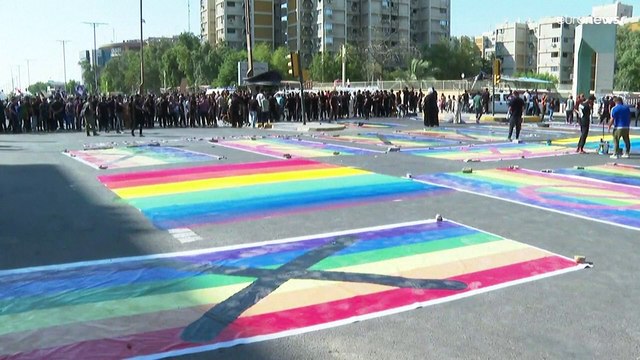 تنديدا بإحراق نسخة من المصحف.. مظاهرة جديدة قرب سفارة السويد ببغداد