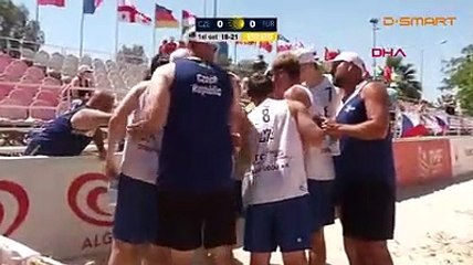 EHF Avrupa U17 Plaj Hentbolu Şampiyonası'nda ikinci maçlar tamamlandı