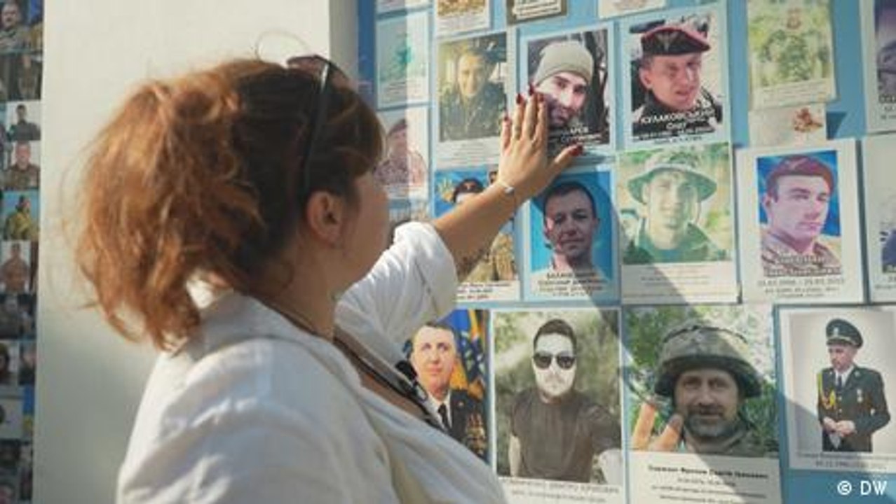 Ukraine: Kriegswitwen sind füreinander da