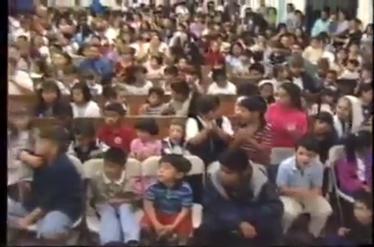 El Patito Juan y Las Ardillitas Cristianas - Banderas de Amor