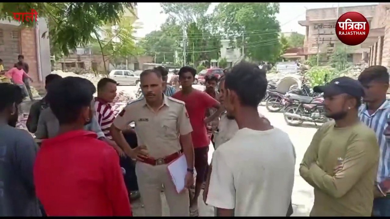 VIDEO : करंट लगने से मजदूर की मौत, बिल्डिंग पर चढ़ा रहा था लोहे के एंगल, परिजनों का बुरा हाल