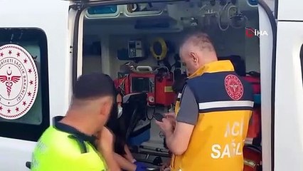 3 véhicules se sont écrasés en D-100： Il y avait une file de voitures sur des kilomètres