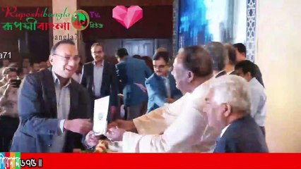 বানিজ্য মন্ত্রীর হাত থেকে সিআইপি কার্ড গ্রহন করলেন যে সকল সিআইপিবৃন্দ