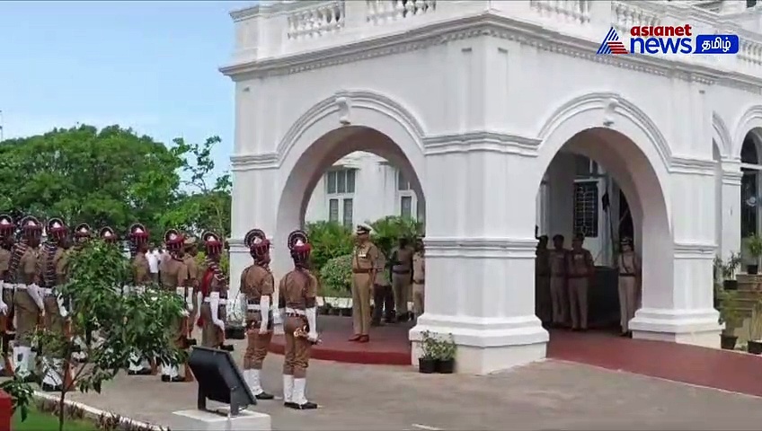 தமிழகத்தில் 31வது சட்டம் ஒழுங்கு டிஜிபியாக சங்கர் ஜிவால் பதவியேற்றுக் கொண்டார்