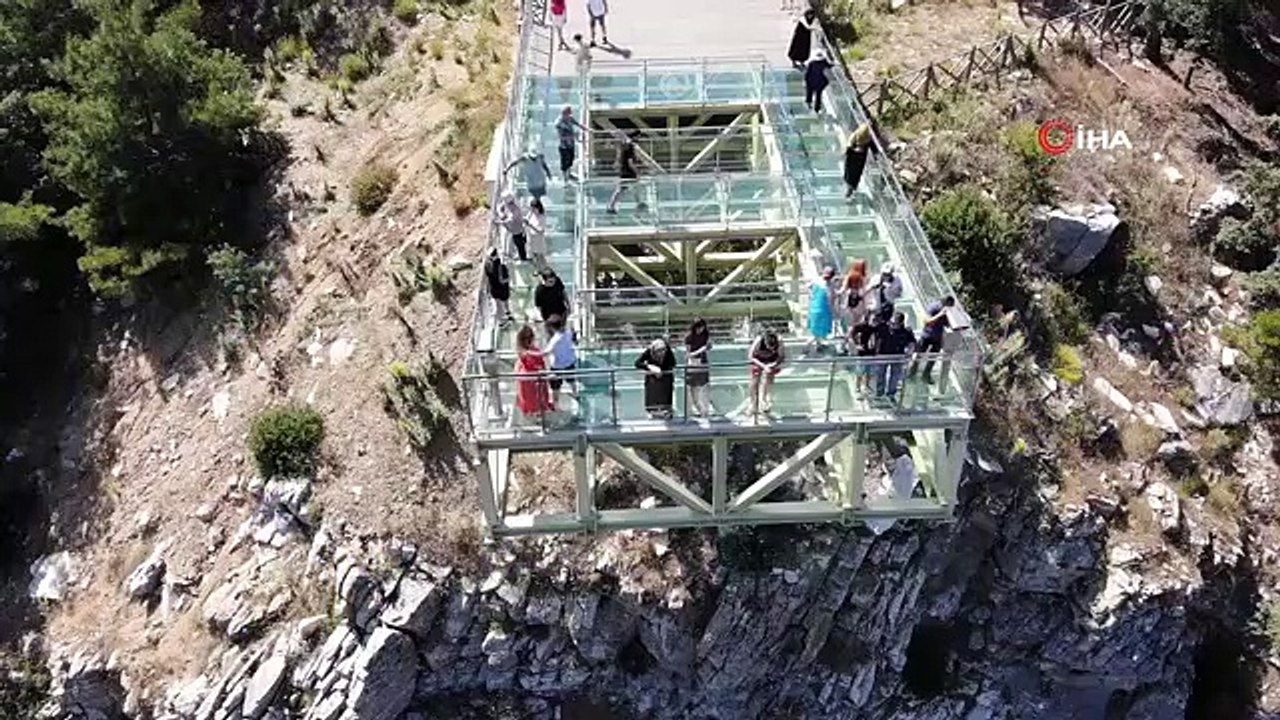 Die gläserne Aussichtsterrasse Kazdağları wurde in 7 Tagen von 12.000 Menschen besucht