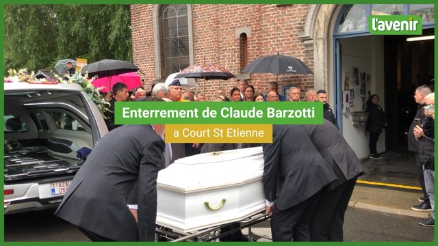 Vives émotions à l'enterrement de Claude Barzotti