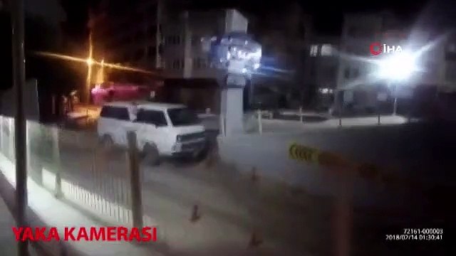 Lorsque le voleur avare a été pris en flagrant délit, les équipes ont fêté leurs vacances