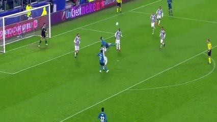 Ronaldo vs Messi Football Skills!!