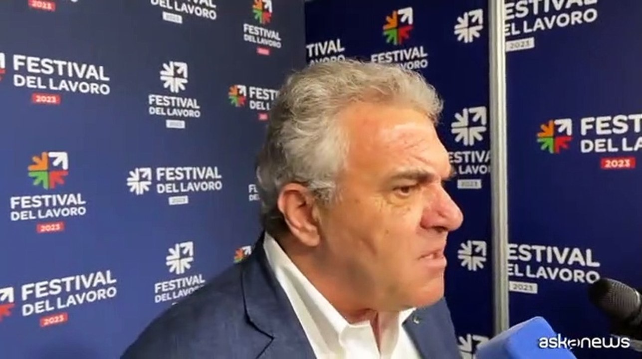 Sbarra: salario minimo va fatto con contratti, non con una legge