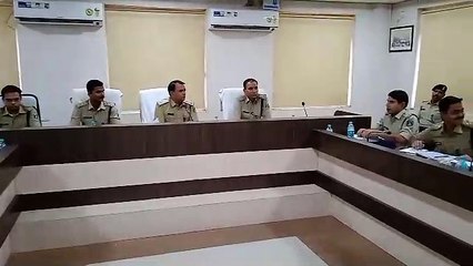 ‘पेंडिंग अपराध के प्रतिशत में कमी लाकर बेहतर पुलिसिंग पर दें जोर’