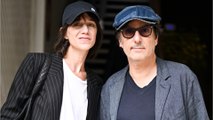 VOICI - Charlotte Gainsbourg et Yvan Attal ravis : leur fils Ben Attal se marie, des photos de la cérémonie dévoilées