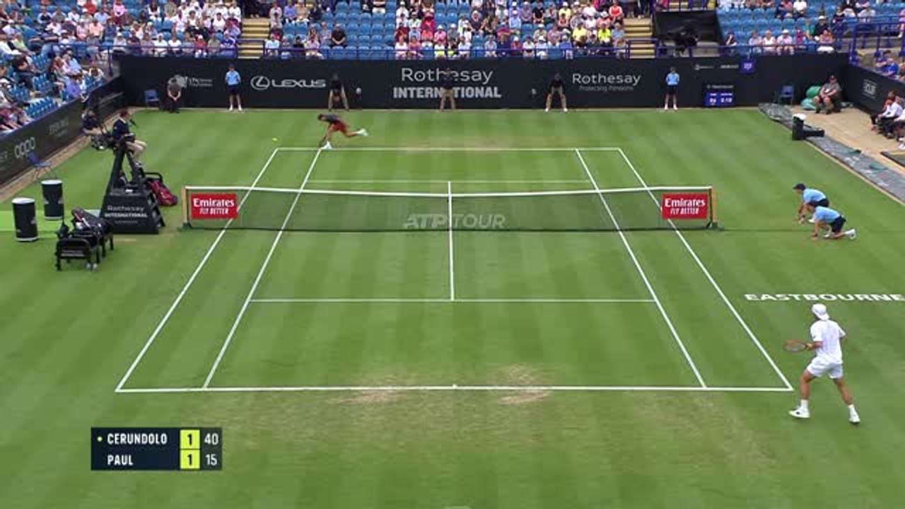 Highlights: Cerúndolo holt Titel in Eastbourne