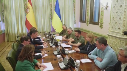 EU 의장국 스페인 총리 "우크라 EU 가입 우선 지원" / YTN