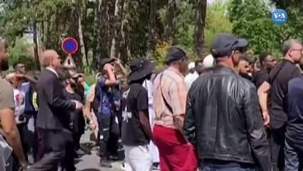 Fransa’da polis kurşunuyla öldürülen genç toprağa verildi