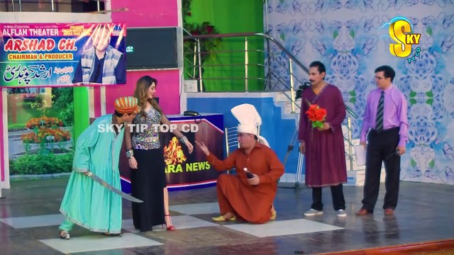 Nasir Chinyoti and Khushboo Iftikhar Thakur Punjabi Stage Drama Mr Gaama Comedy Clip 2019