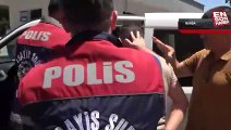 Bursa'da kurbanlık danaya giren vatandaşlara sosis veren baba oğul tutuklandı