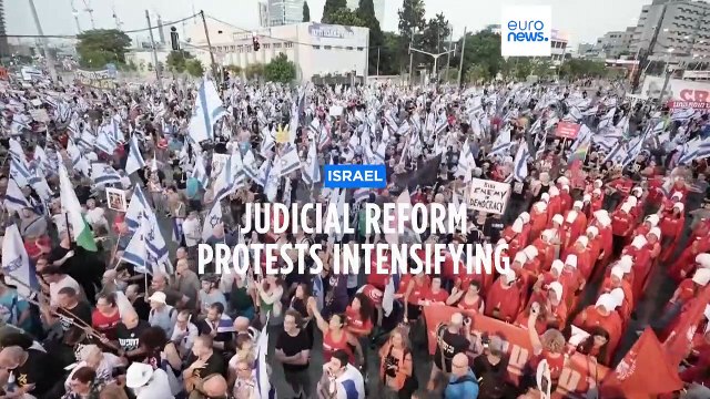 Tens of thousands of Israelis protest against proposed judicial reform