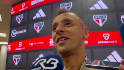 Com contrato no São Paulo até o final do ano, Rafinha evita falar sobre futuro