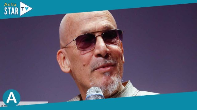 “J’ai plus l’habitude…” : Florent Pagny de retour sur scène, sa petite bourde aux arènes de Nîmes