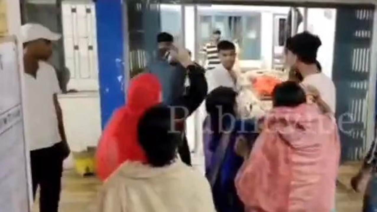 भोजपुर: अस्पताल में पत्नी से झगड़ा करना पति को पड़ा महंगा, ससुराल वालों ने की जमकर धुनाई