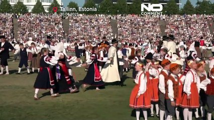 شاهد: انطلاق فعاليات مهرجان الشباب للأغنية والرقص في العاصمة الإستونية تالين