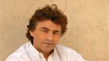 GALA VIDEO - Obsèques de Claude Barzotti : Frank Michael rend hommage à son “grand ami”