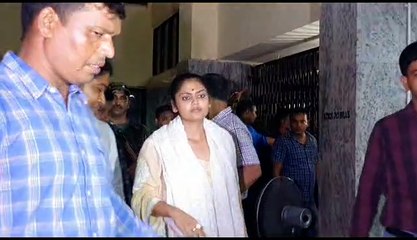 কুন্তল যোগে নিয়োগ দুর্নীতিতে ইডি-র জেরা! তৃণমূল কি এখনও সায়নীর পাশেই?  | Oneindia Bengali