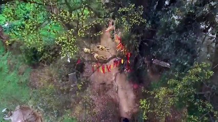 Japs เข้ายึดกองกำลังพิเศษ แต่พวกเขาเป็นยอดฝีมือที่สังหารผู้บัญชาการของพวกเขาทันที