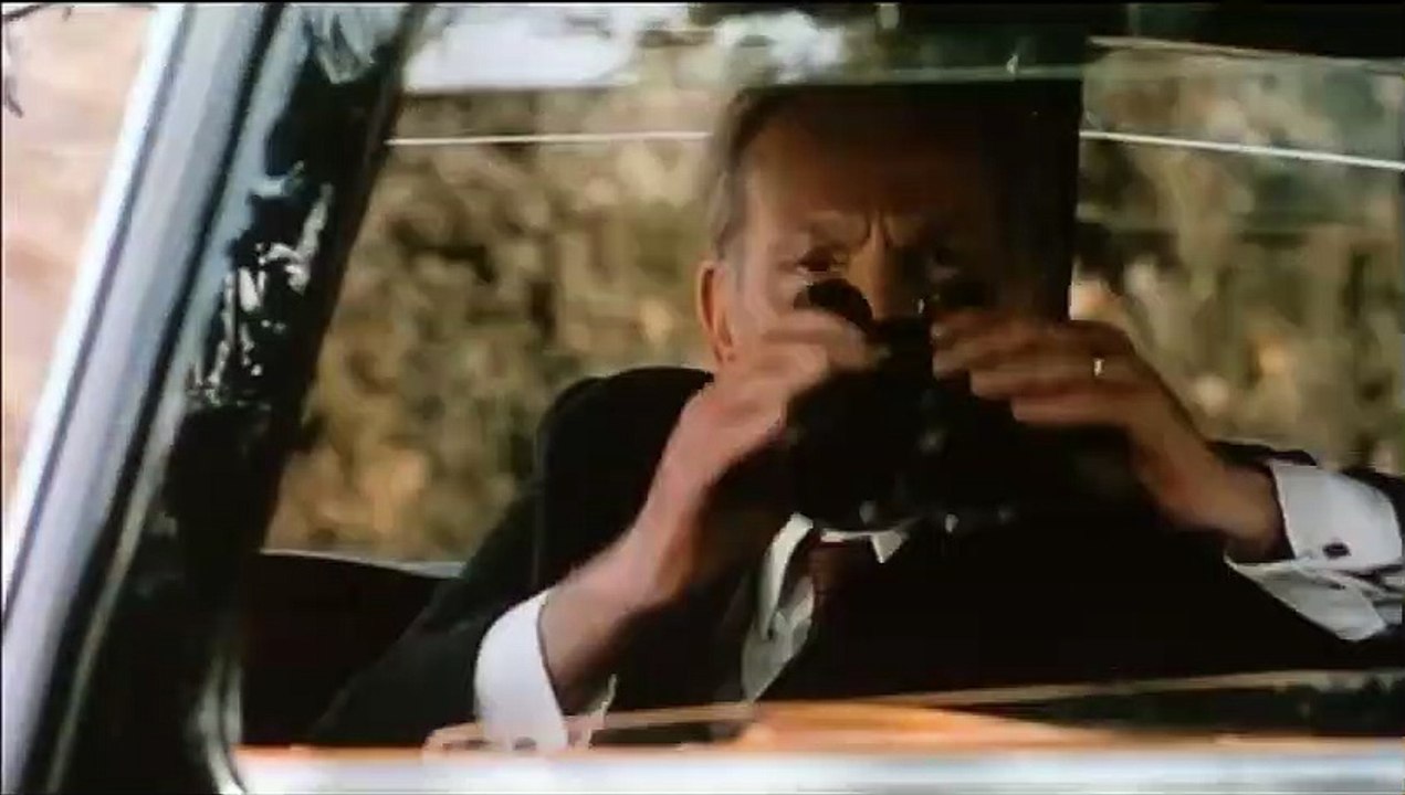 Der Duft von Lavendel | movie | 2004 | Official Trailer