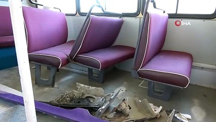 Amasya'da otomobille çarpışan minibüs köprü ayağına daldı: 8 yaralı - Kaza anı kamerada