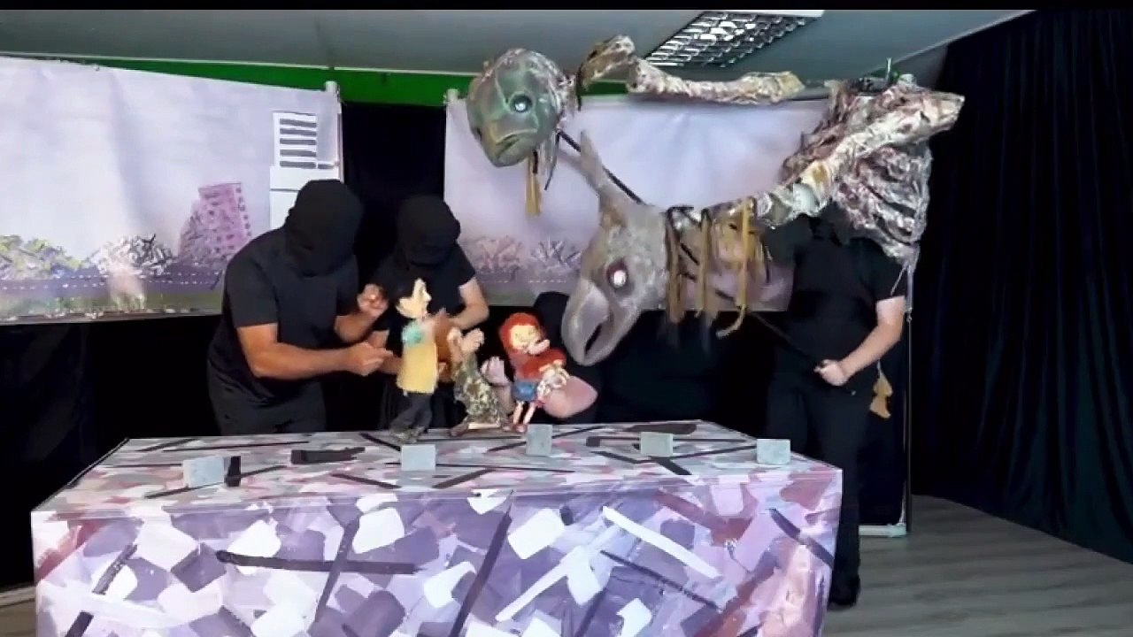 Le ministère de la Famille et des Services sociaux a pris des mesures concernant le jeu de marionnettes intitulé "Le jour où la peur et le chagrin se sont échappés"