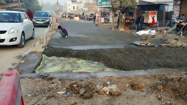 निर्माण में गोलमाल: चंद दिनों में ​बिखरा नाला, अड़चन बना दुकान का अतिक्रमण