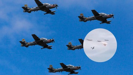 Download Video: Video: Dos aviones chocaron en el aire durante un entrenamiento para el desfile del día de la Independencia en Colombia