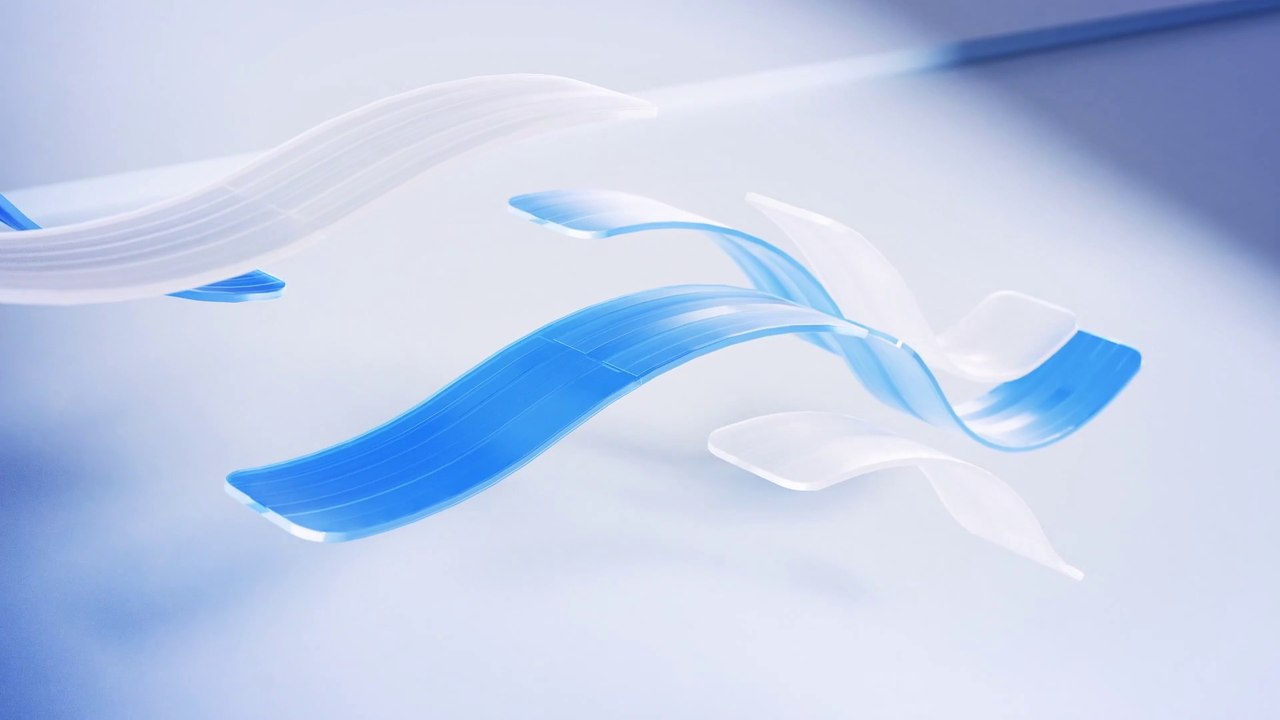 Il Blue ormeggia a Olbia. È il 5° yatch più grande al mondo