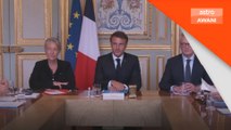 Presiden Macron adakan mesyuarat tergempar