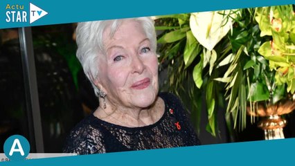 Line Renaud : l'histoire improbable derrière sa célèbre chanson « Ma cabane au Canada »