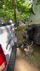Tiny Expert Perfectly Aligns Trailer Hitch