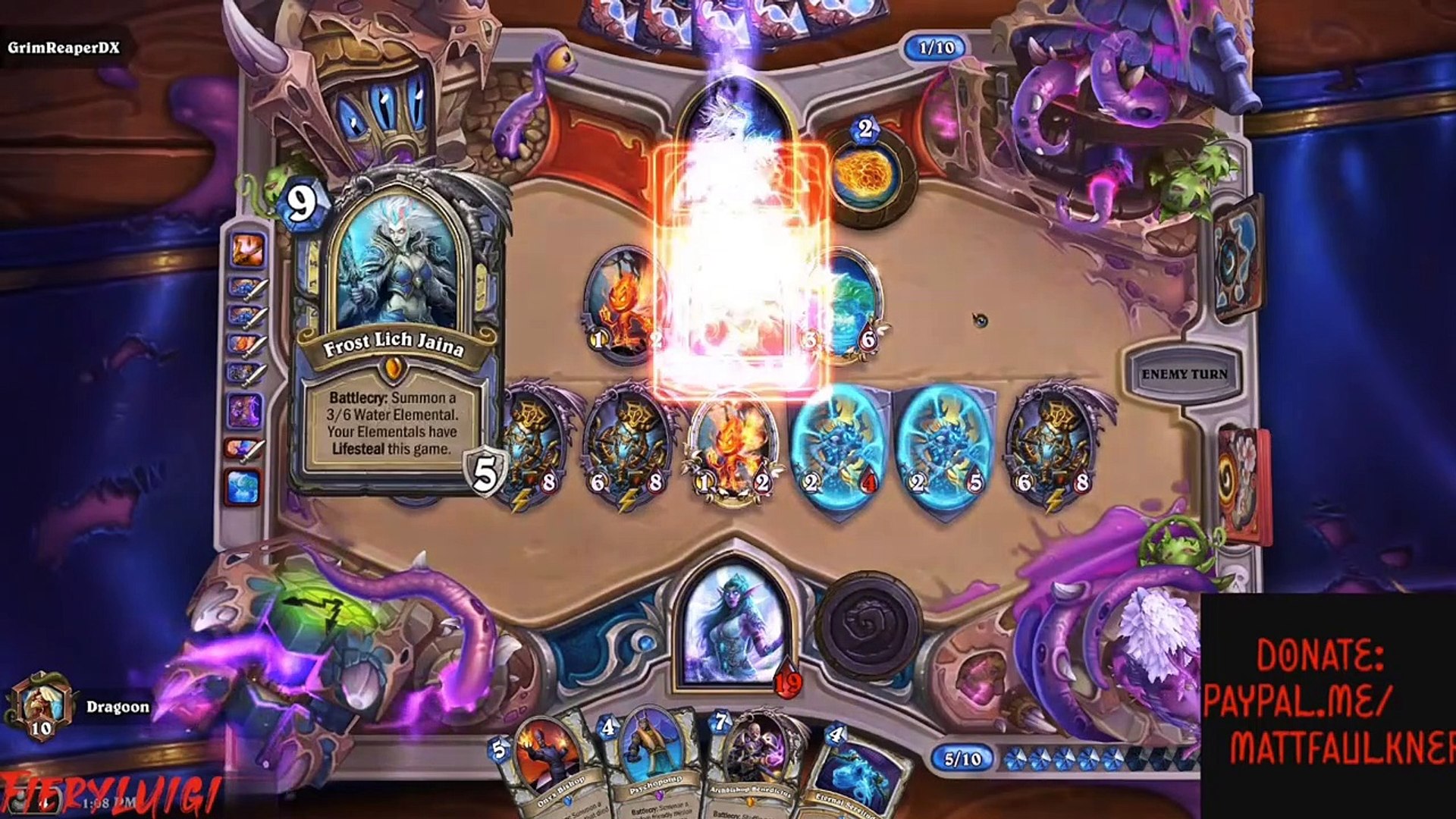 ⁣Playing hearthstone w/o DisguisedToast