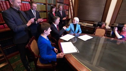 SA opposition, crossbench call for inquiry into university merger deal