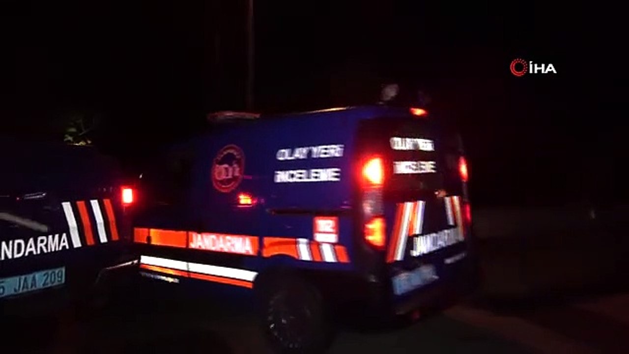 Horreur du fils： A tué son père avec un fusil, a battu sa grand-mère, a mis le feu à la maison