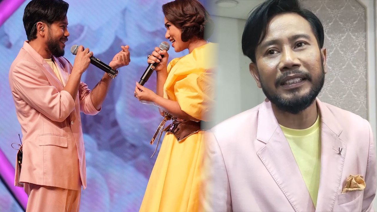 Sporting Ajai bergelek... mengaku tak sengaja pegang tangan Rina Nose