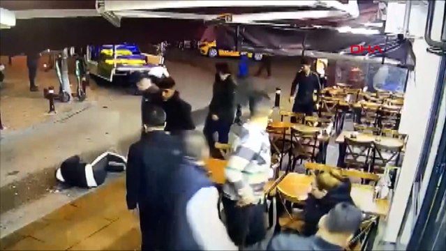 Rastgele ateş açıp öldürene ağırlaştırılmış müebbet, yardım edene 42 yıl hapis