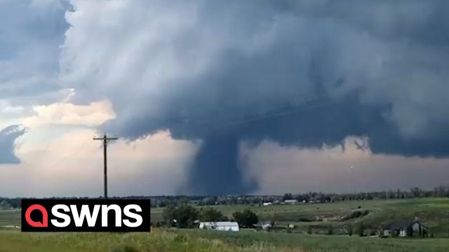 Video shows large tornado that caused injuries, damage near Didsbury in Alberta, Canada