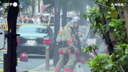 Giappone, edificio in fiamme a Tokyo