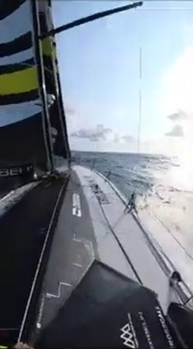 LES SABLES - HORTA - LES SABLES 2023 - Glissades sous le soleil